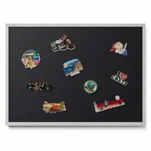 Tablica magnetyczna na magnesy, czarny, srebrna rama, 70×50, Tulup 800488 Tablica magnetyczna na magnesy, czarny, srebrna rama, 70×50, Tulup 800488