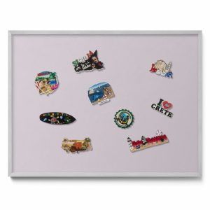 Tablica magnetyczna na magnesy, liliowy, srebrna rama, 80×60, Tulup 800598