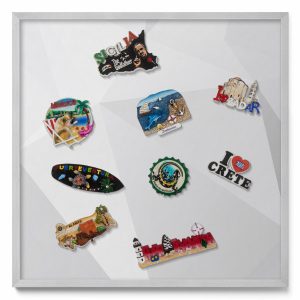 Tablica magnetyczna na ścianę, tło 3D, srebrna rama, 50×50, Tulup 800368 Tablica magnetyczna na ścianę, tło 3D, srebrna rama, 50×50, Tulup 800368