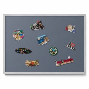 Tablica magnetyczna ozdobna, chłodny szary, srebrna rama, 70×50, Tulup 800402 Tablica magnetyczna ozdobna, chłodny szary, srebrna rama, 70×50, Tulup 800402