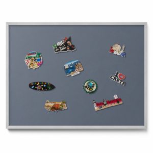 Tablica magnetyczna ozdobna, chłodny szary, srebrna rama, 80×60, Tulup 800463 Tablica magnetyczna ozdobna, chłodny szary, srebrna rama, 80×60, Tulup 800463