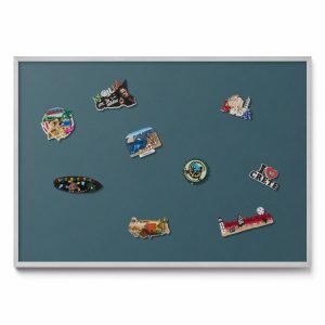 Tablica magnetyczna ozdobna, ciemny morski, srebrna rama, 100×70, Tulup 800437 Tablica magnetyczna ozdobna, ciemny morski, srebrna rama, 100×70, Tulup 800437