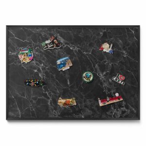 Tablica magnetyczna wisząca, czarny marmur, czarna rama, 100×70, Tulup 800647 Tablica magnetyczna wisząca, czarny marmur, czarna rama, 100×70, Tulup 800647